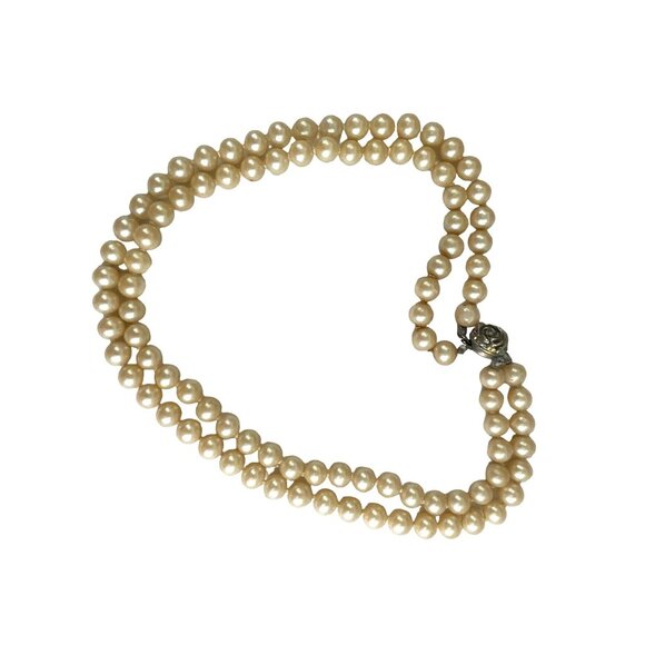 Vintage Double Strand Faux Pearl Necklace With Ornate Clasp Retro - Picture 5 of 7